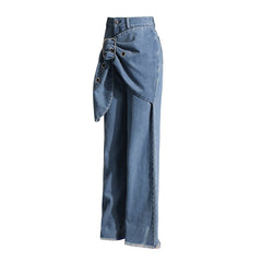 Wide-Leg Eyelet Belted Denim Jeans with Frayed Hem
