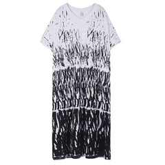 Chic Brushstroke Gradient Tee Dress